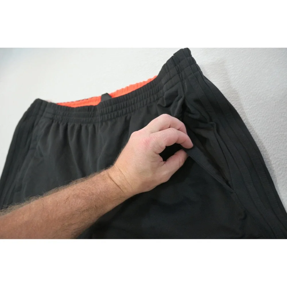 Adidas Track Pants Mens XL Black 3 Stripe Zipper Pockets Athletic Excellent